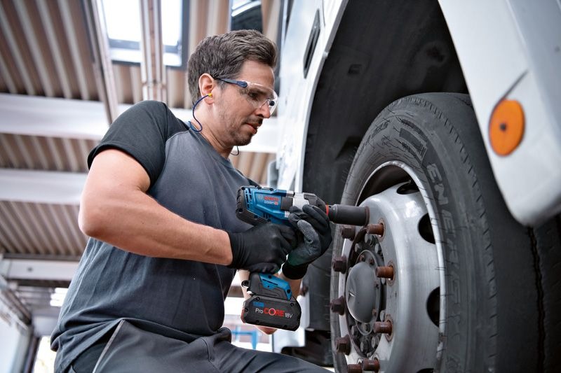 Bosch PRO GDS 18V-1000 06019J83L1 ເຄື່ອງຂັນນັອດໄຮ້ສາຍ