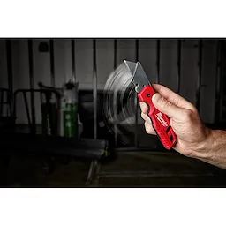 FASTBACK™ Folding Utility Knife with Blade Storage and 50pc Blades