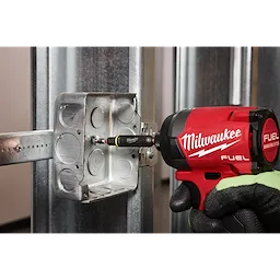8-IN-1 Multi-Bit & Nut Driver W/ SHOCKWAVE™ Impact Duty Bits & Nut Drivers​