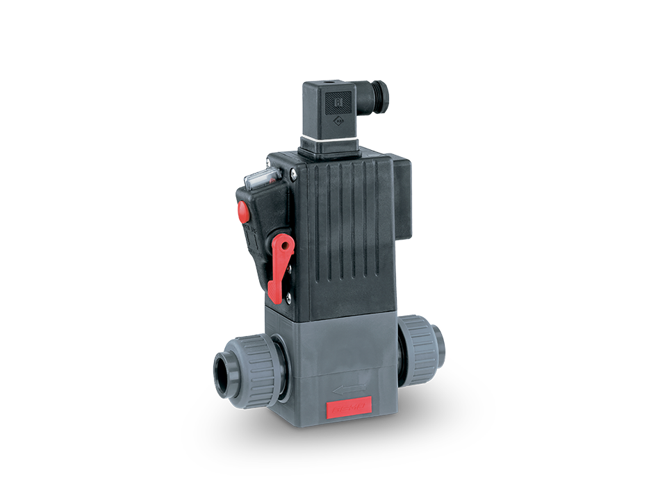 Direct operated process solenoid valve made of plastic