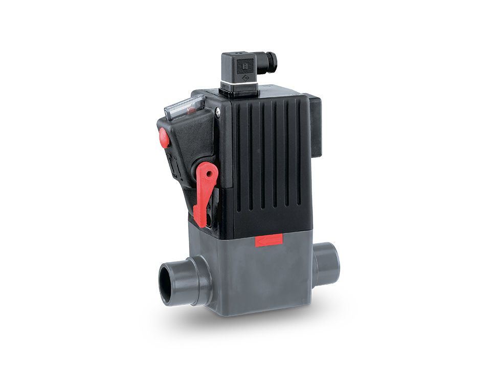 Direct operated process solenoid valve made of plastic