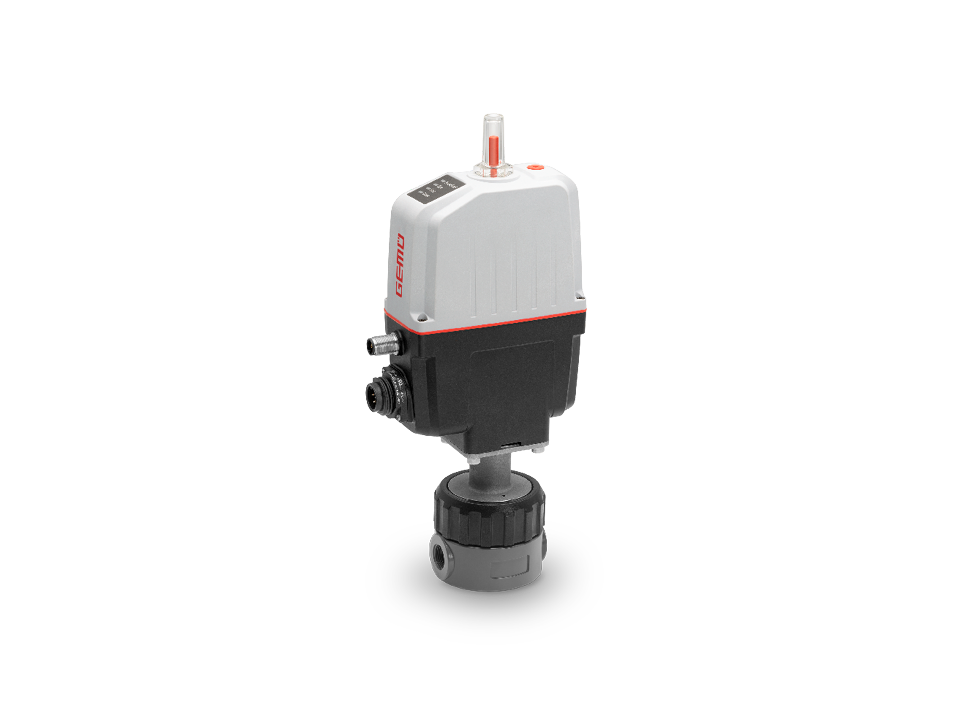 Electric motor-operated control valve with plastic body