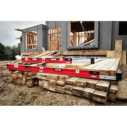 6.5' - 12' REDSTICK™ Expandable Level